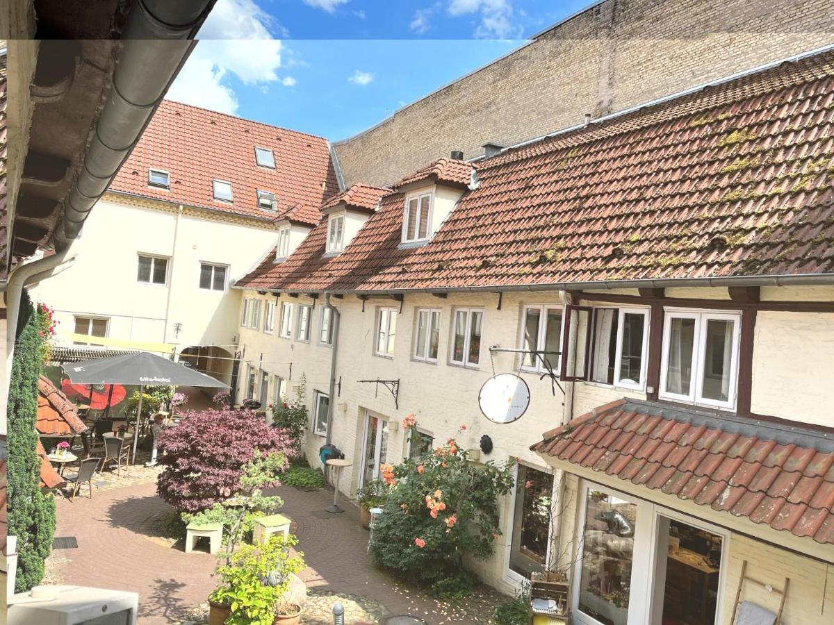 Fewo1846 - An Der Alten Kaffeeroesterei - Stilvoll Eingerichtete 2-Zimmer-Wohnung Im Stadtzentrum Flensburg Exterior foto